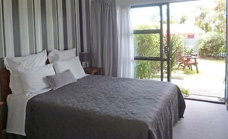 Opua Boutique Seaview Motel Esterno foto