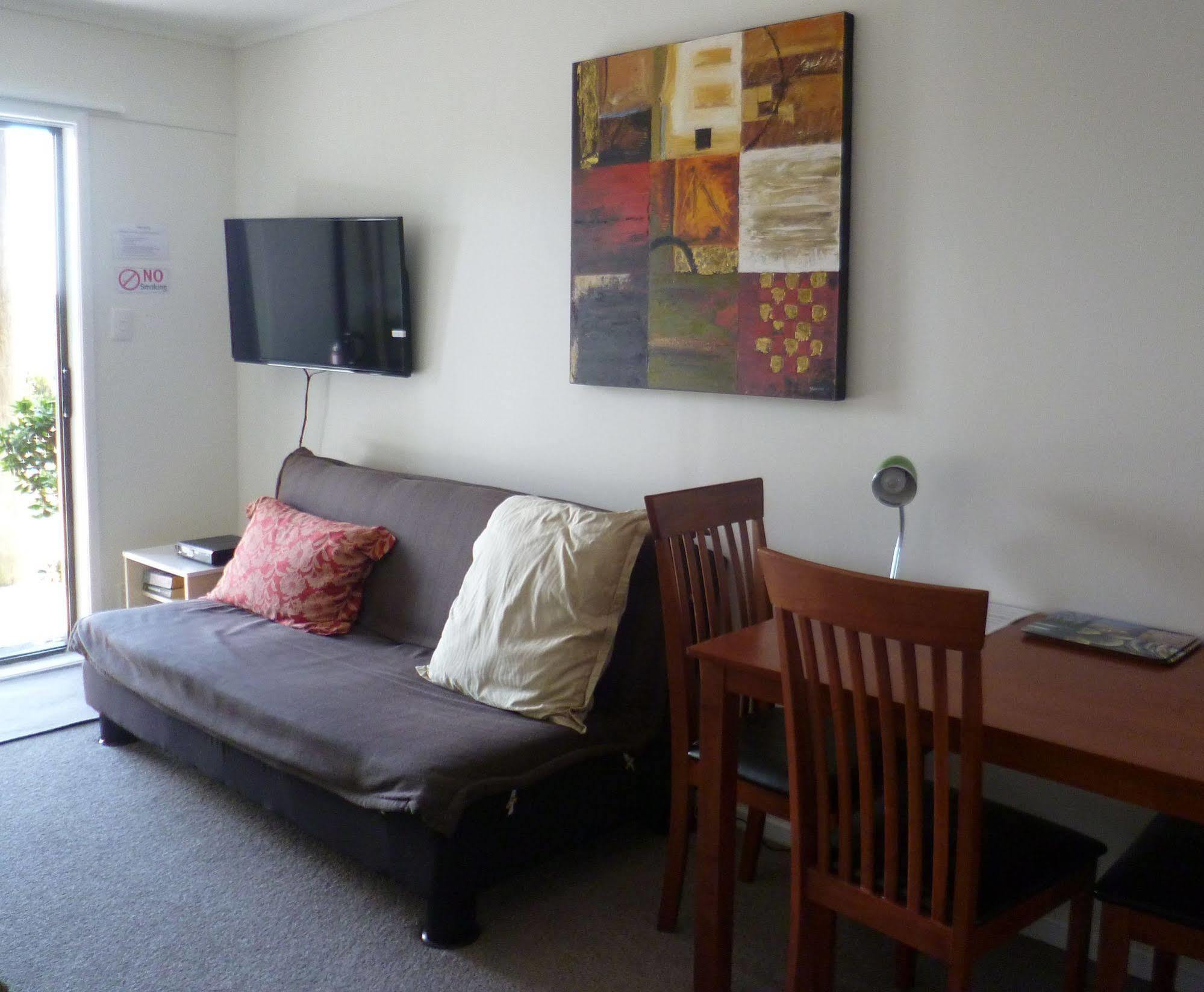 Opua Boutique Seaview Motel Esterno foto