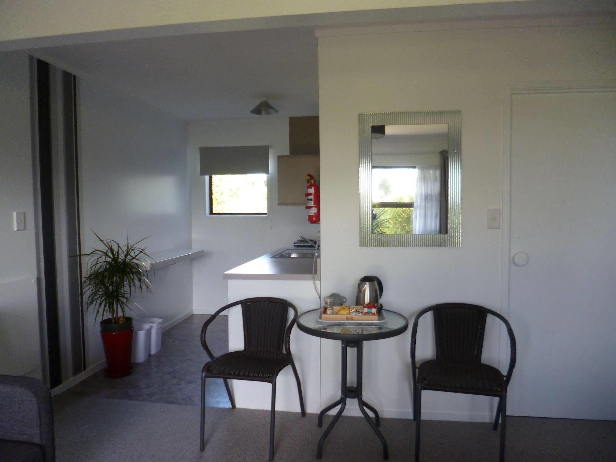 Opua Boutique Seaview Motel Esterno foto