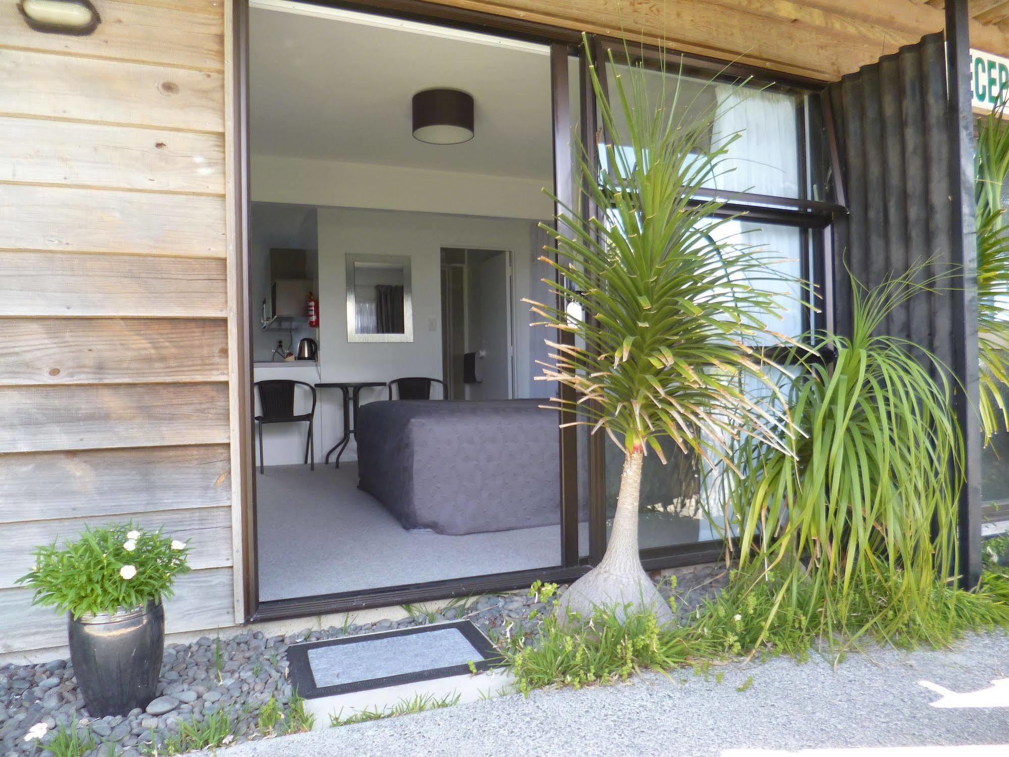 Opua Boutique Seaview Motel Esterno foto