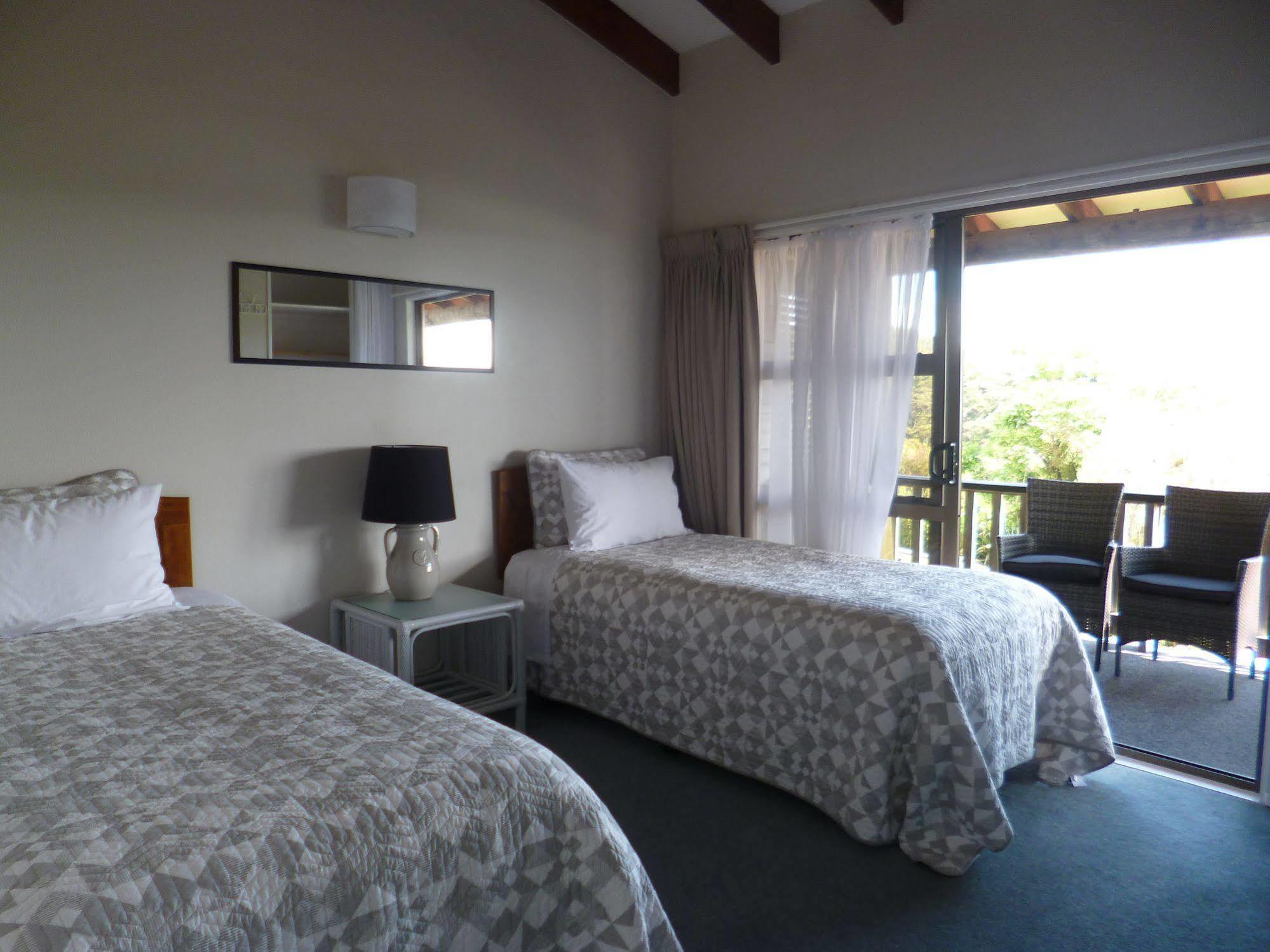 Opua Boutique Seaview Motel Esterno foto