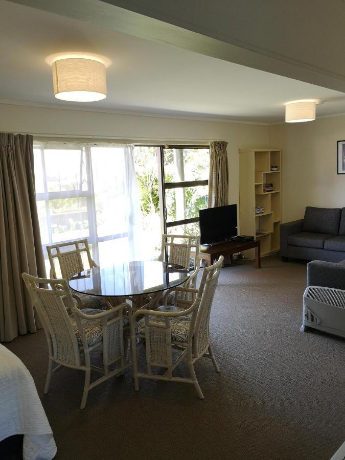 Opua Boutique Seaview Motel Esterno foto